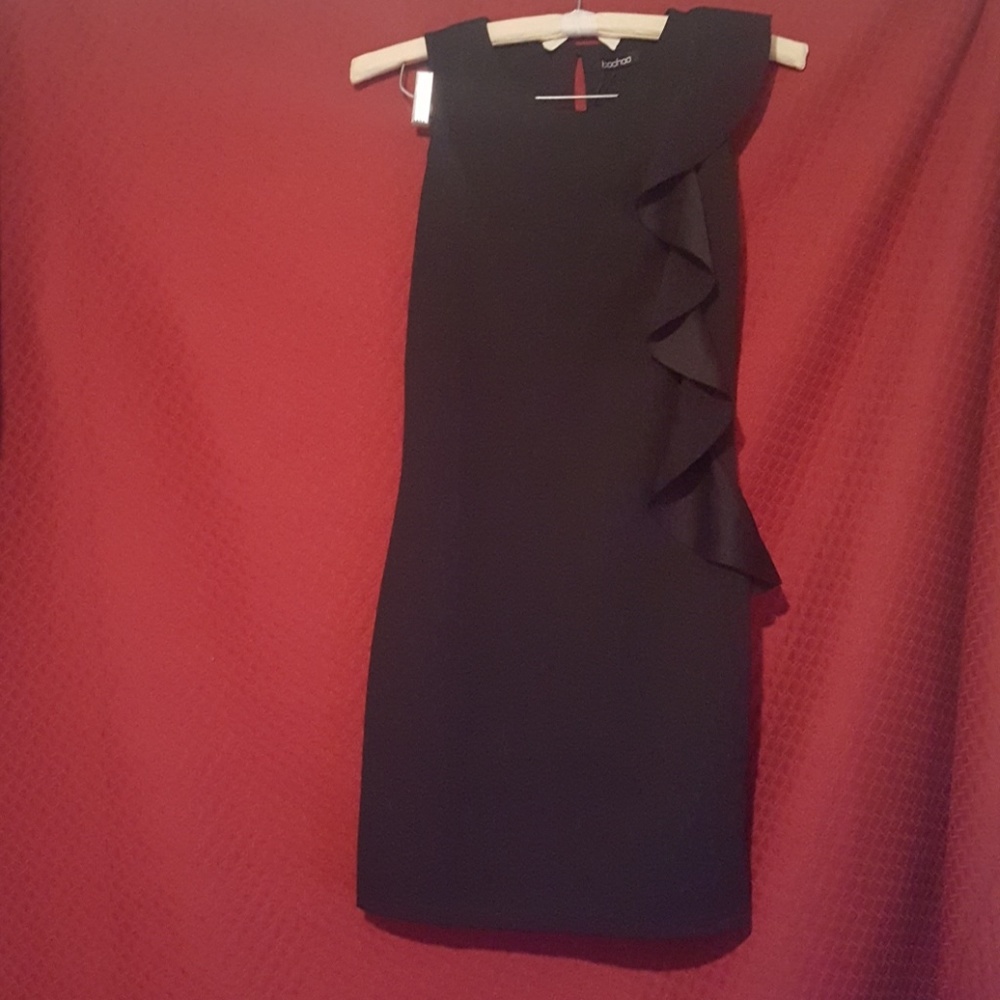 Akinyi Grill Side Round Neck Shift Dress